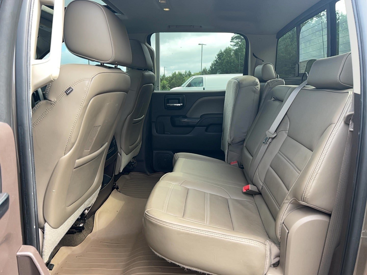 Used 2015 GMC Sierra 1500 Denali w/ Driver Alert Package AWD/4WD image 28