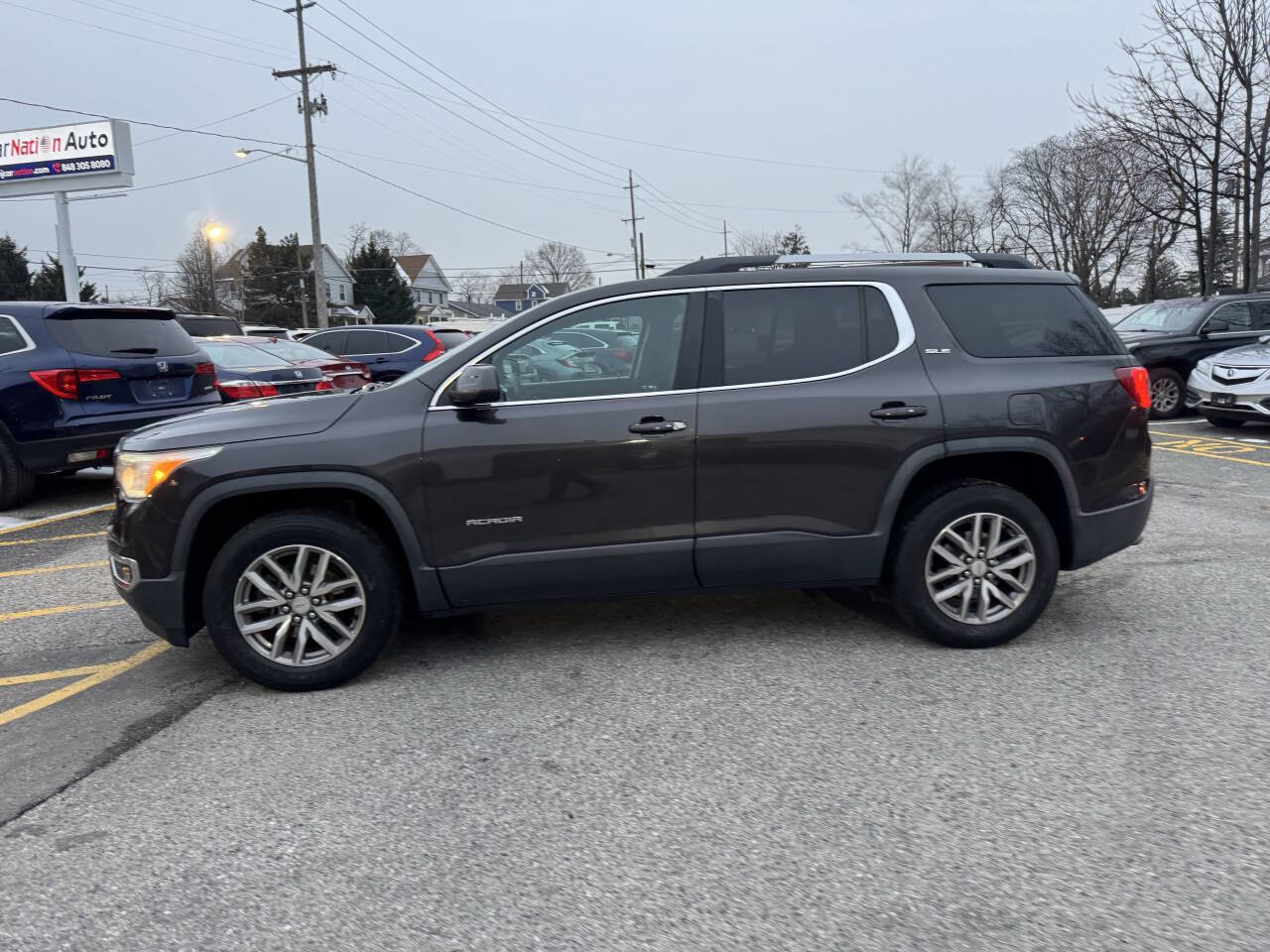 Used 2017 GMC Acadia SLE FWD image 21