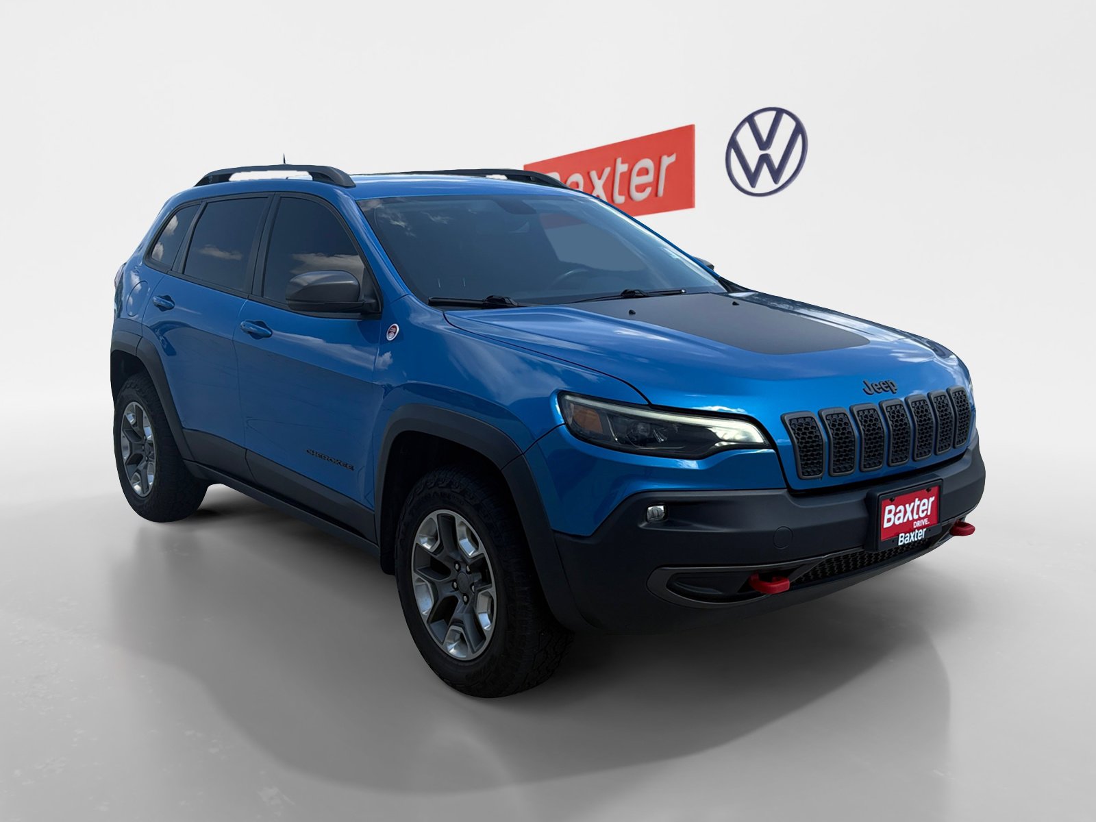 Used 2019 Jeep Cherokee Trailhawk image 1