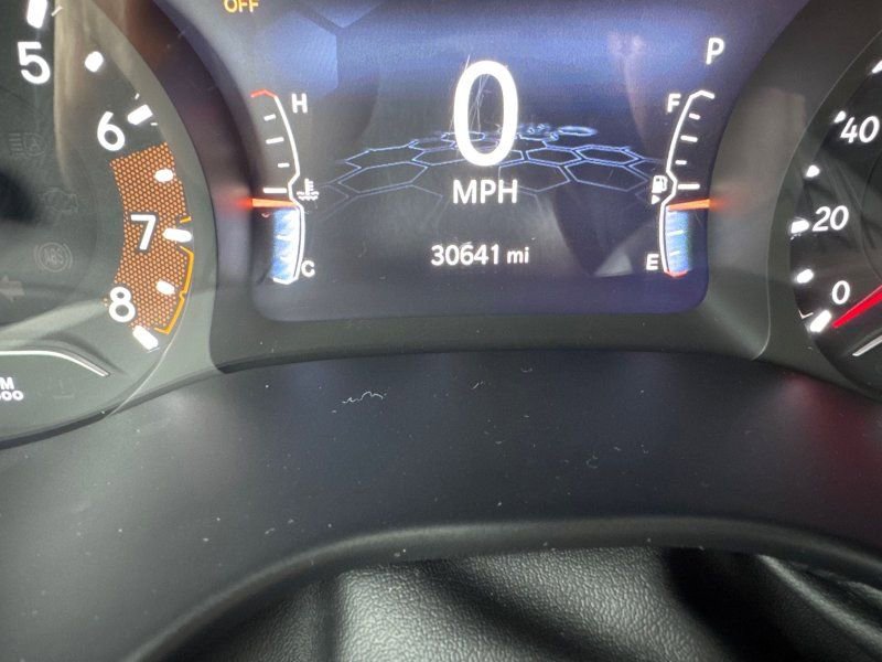 Used 2022 Jeep Compass Limited image 21