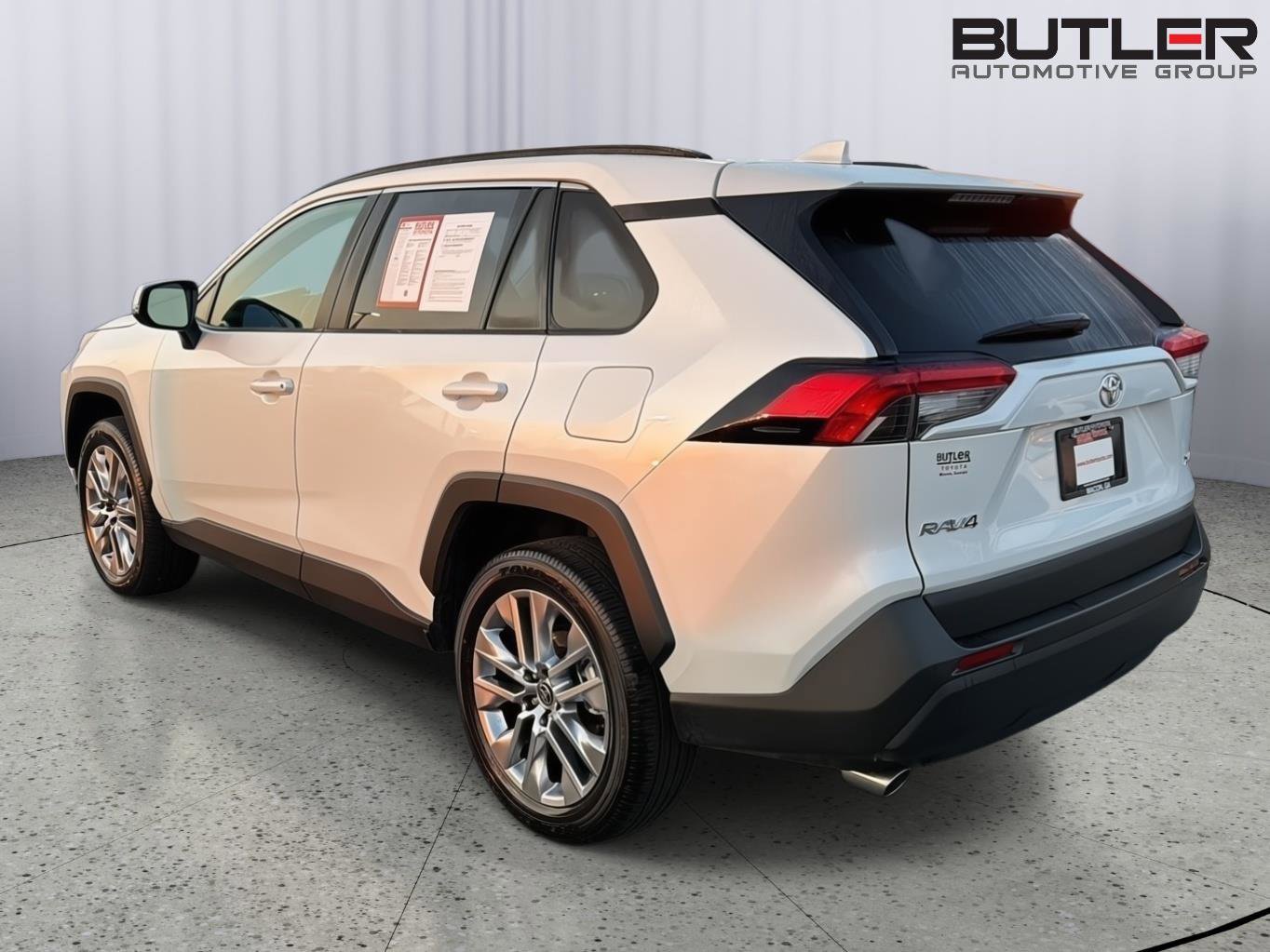 Certified 2025 Toyota RAV4 XLE Premium FWD image 4