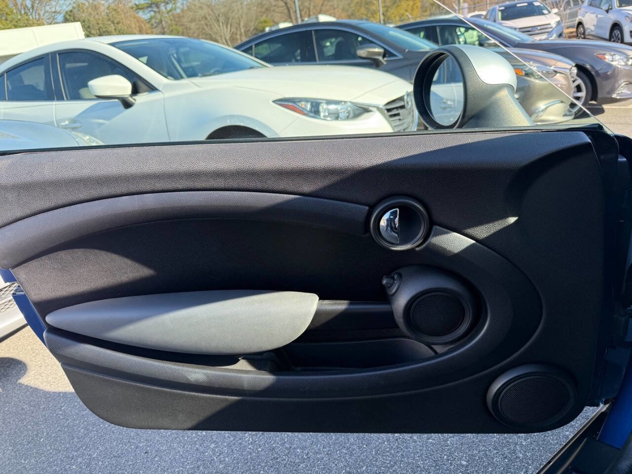 Used 2012 MINI Cooper Coupe image 16