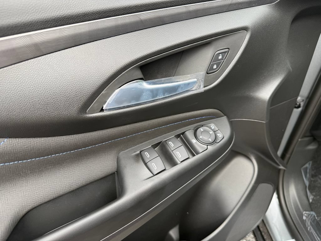 New 2026 Buick Envista Sport Touring FWD image 25