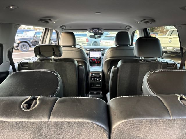 Used 2022 Jeep Grand Cherokee L Limited image 35