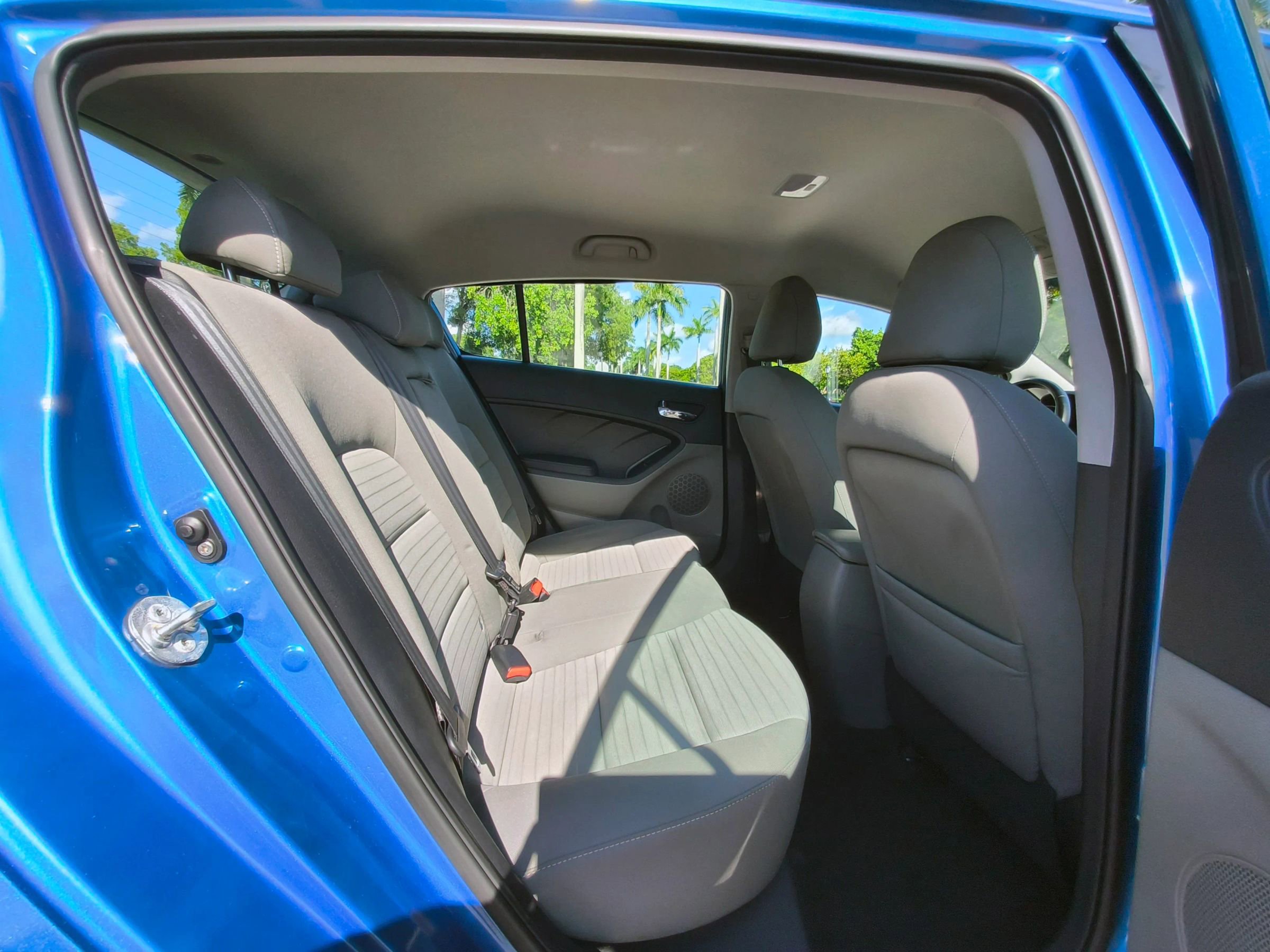 Used 2014 Kia Forte EX image 24