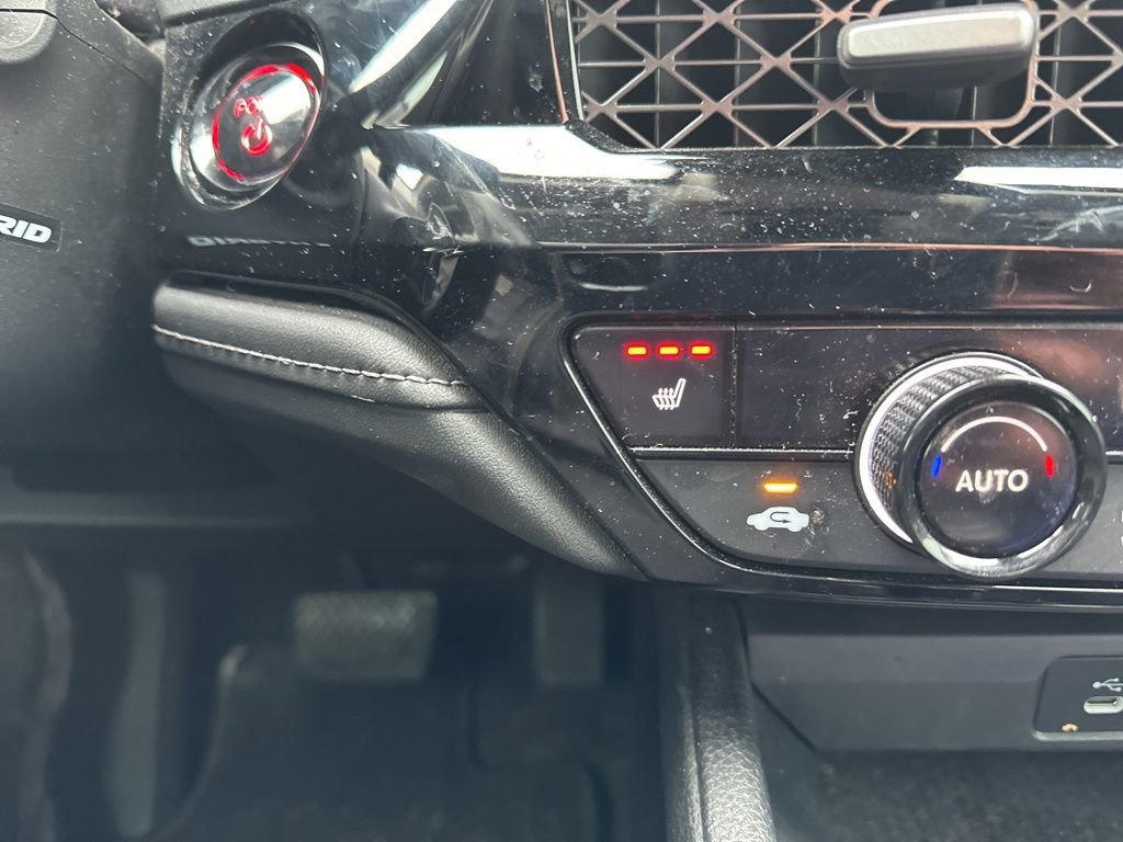 Used 2023 Honda Accord EX-L image 6