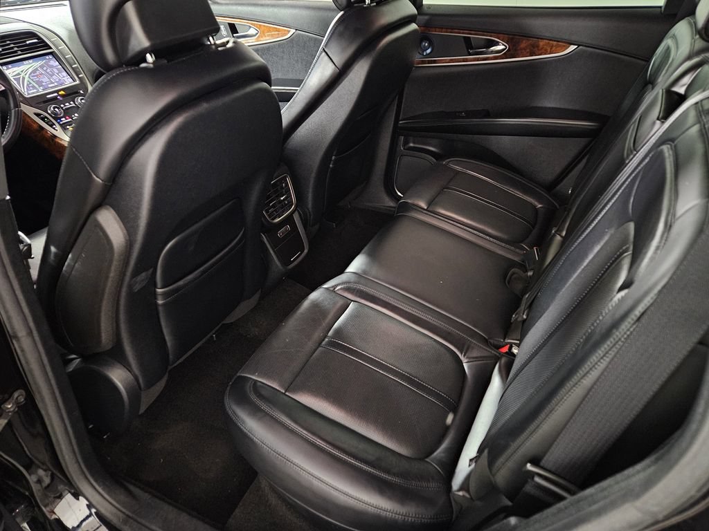 Used 2020 Lincoln Nautilus Reserve AWD/4WD image 21
