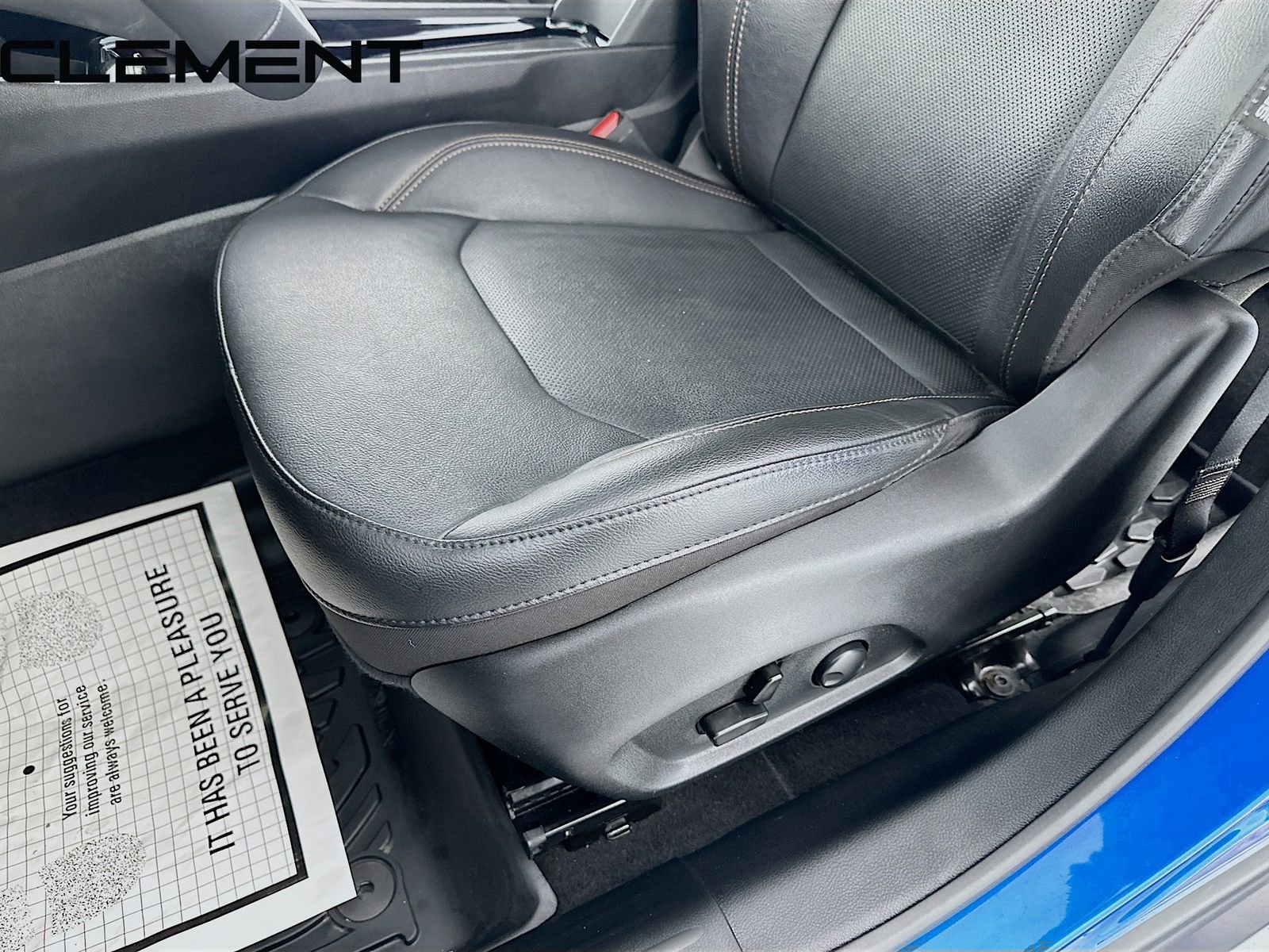 Used 2023 Jeep Compass Limited image 27