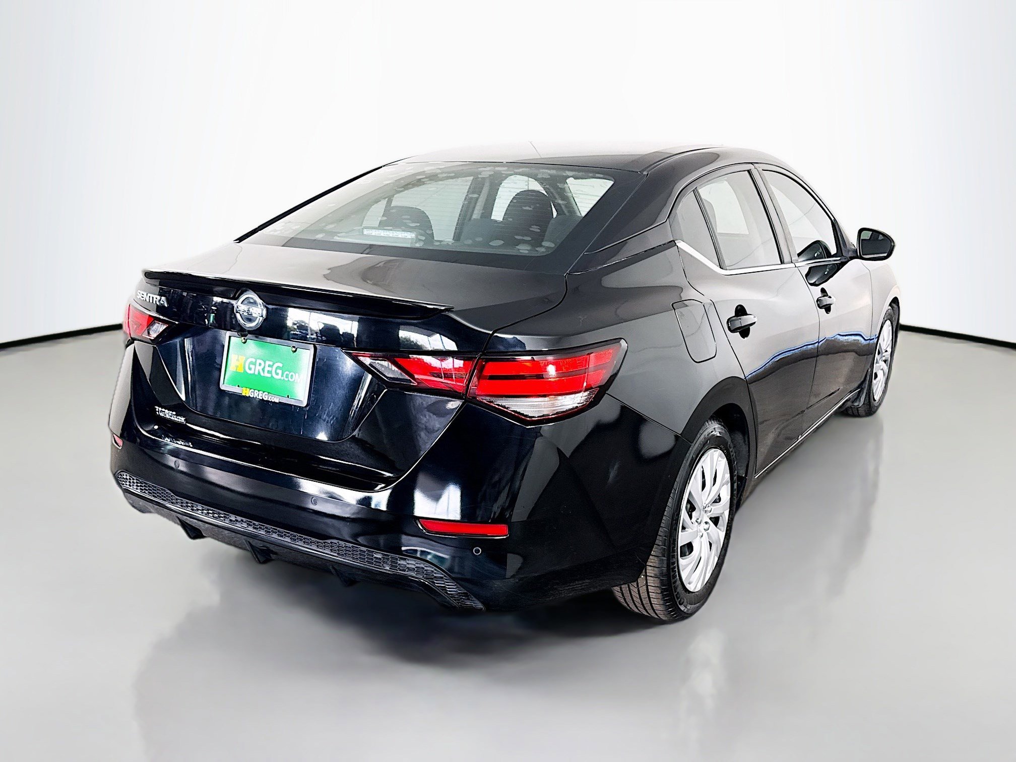 Used 2020 Nissan Sentra S w/ Trunk Package image 10