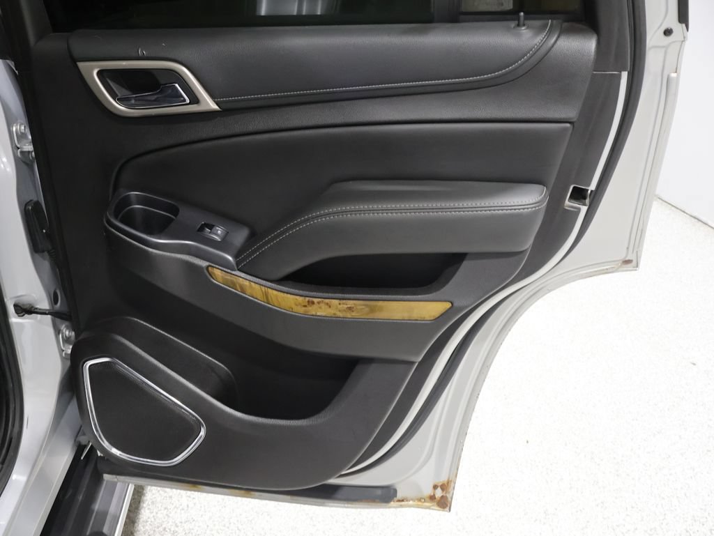 Used 2017 GMC Yukon Denali AWD/4WD image 21