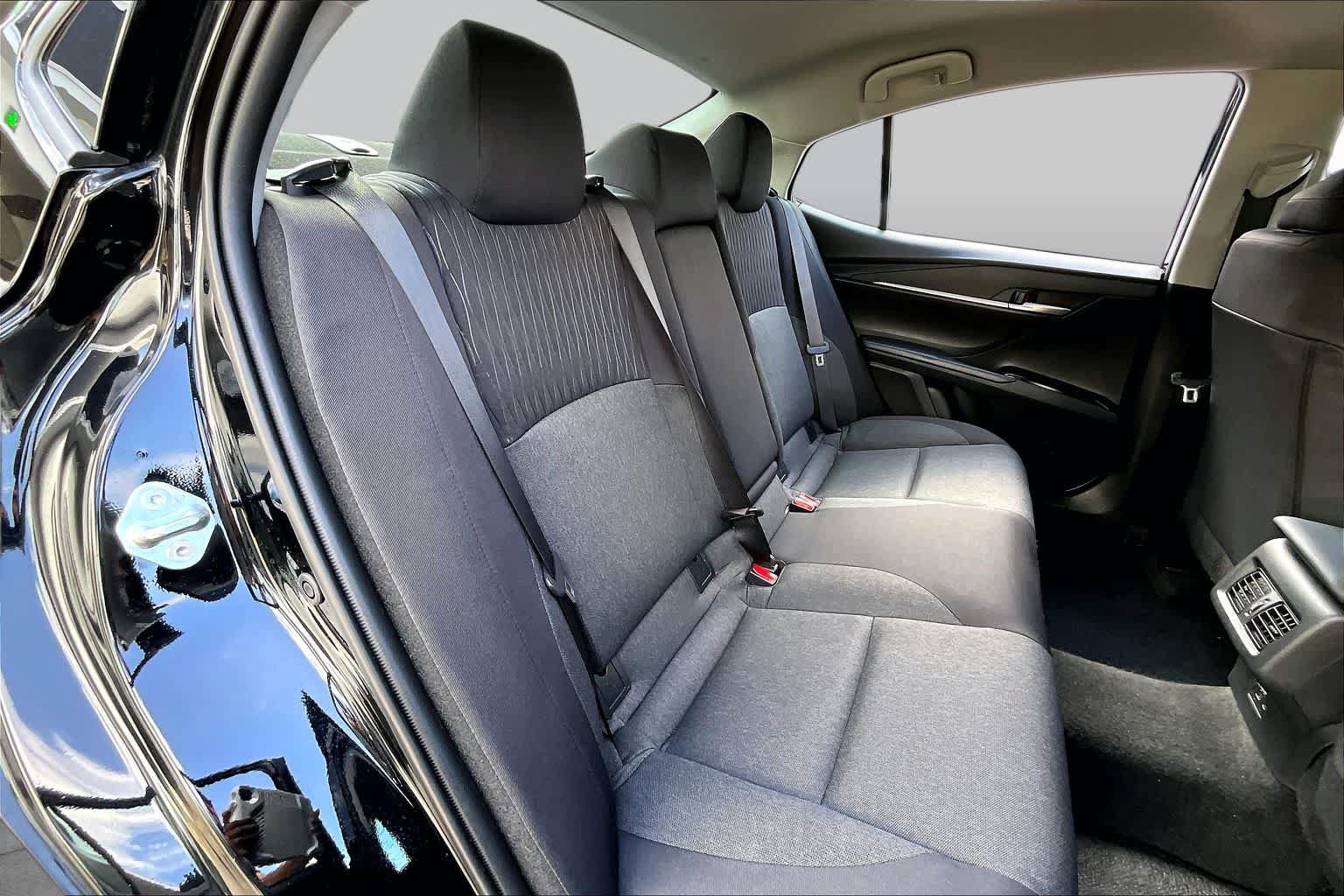 Used 2026 Toyota Camry LE FWD image 19