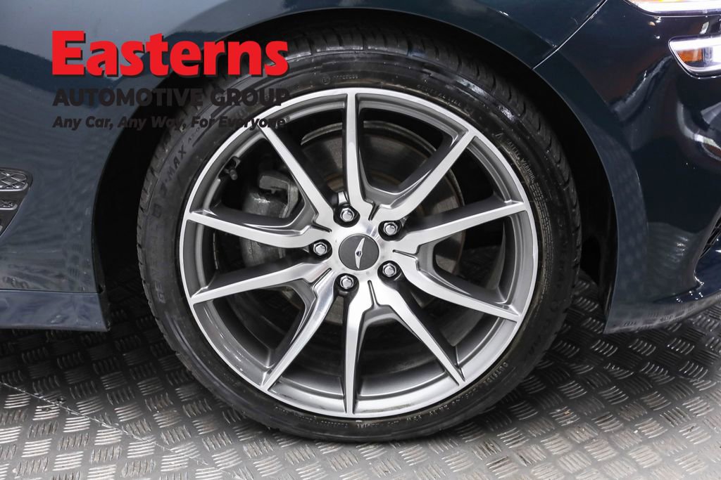 Used 2023 Genesis G70 2.0T image 32