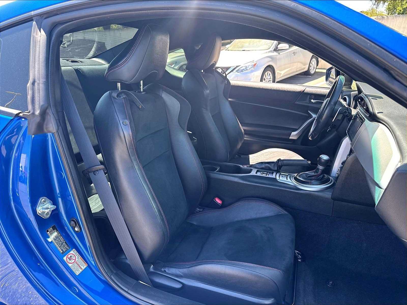 Used 2014 Subaru BRZ Limited w/ Popular Package #1A RWD image 10