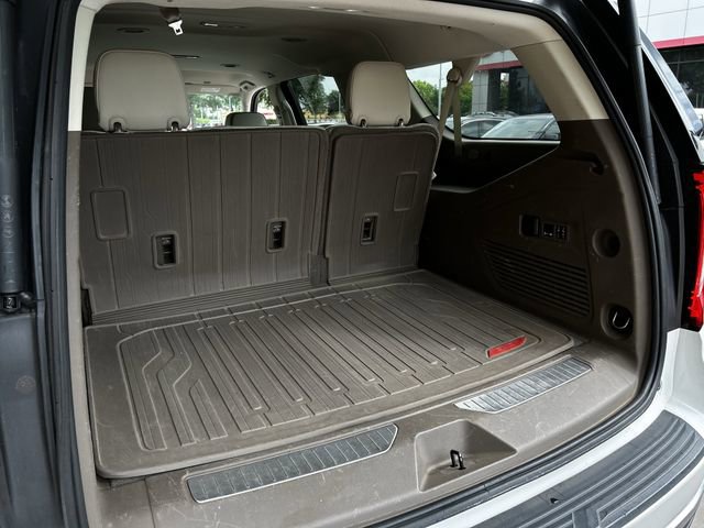 Used 2021 GMC Yukon XL Denali image 35