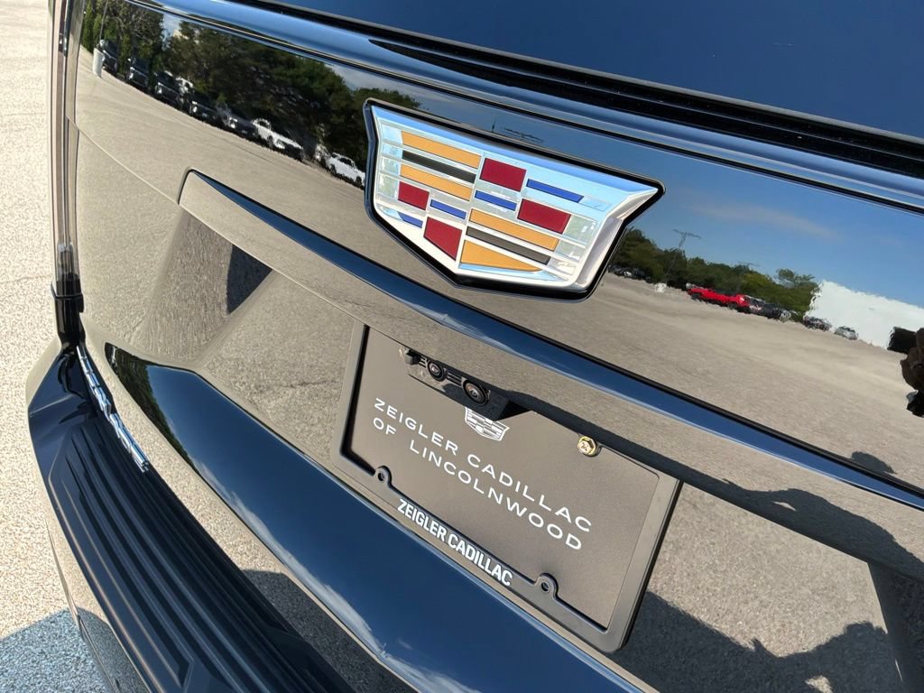 New 2026 Cadillac Escalade ESV Sport w/ Touring Package AWD/4WD image 14