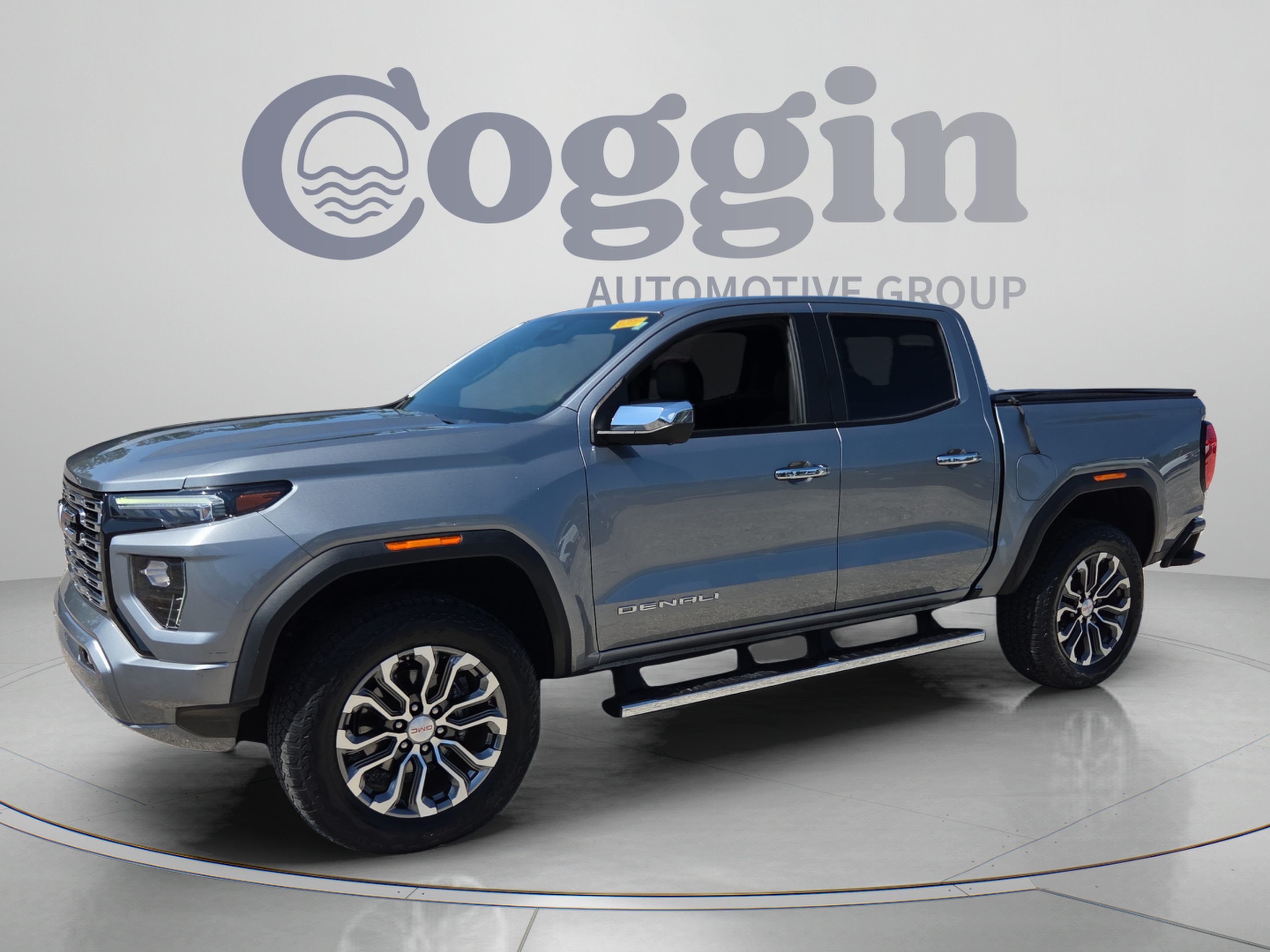 Used 2023 GMC Canyon Denali