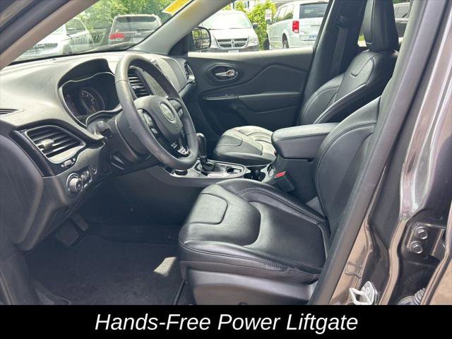 Certified 2023 Jeep Cherokee Altitude Lux w/ Lux Elite Package AWD/4WD image 17
