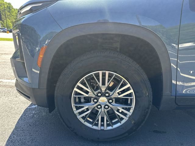 Used 2024 Chevrolet Traverse LS AWD/4WD image 20
