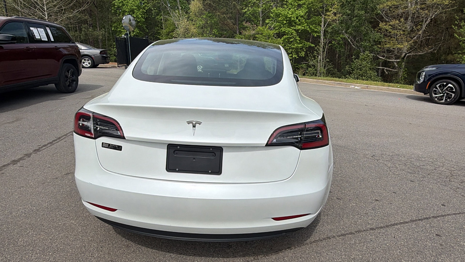 Used 2023 Tesla Model 3 Standard Range RWD image 9