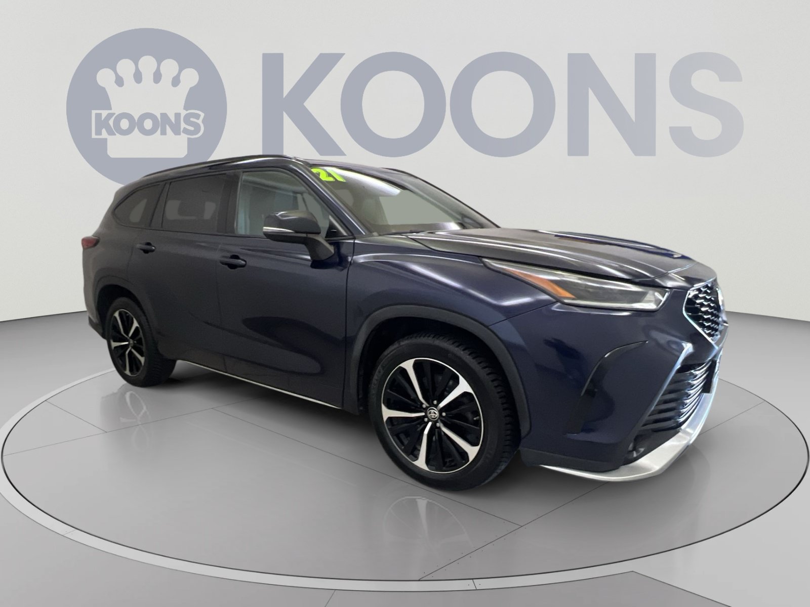Used 2021 Toyota Highlander XSE AWD/4WD image 10