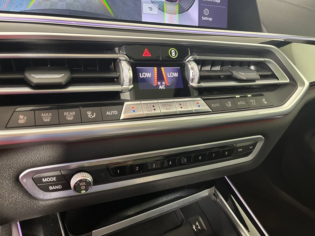 Used 2020 BMW X5 M50i w/ Executive Package AWD/4WD image 34
