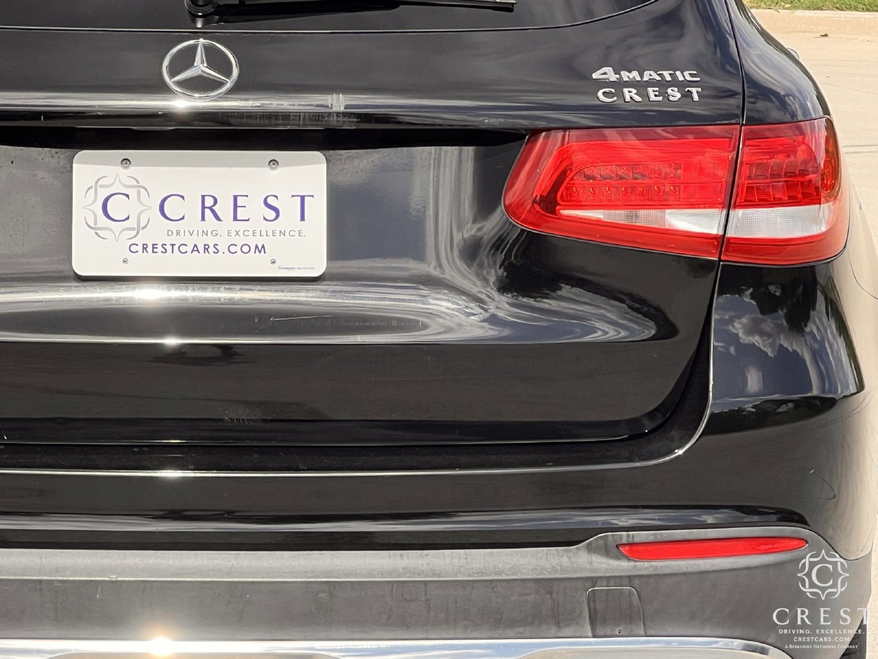 Used 2018 Mercedes-Benz GLC 300 4MATIC image 5