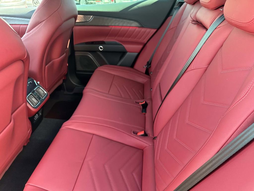 New 2026 Maserati Grecale Modena image 22