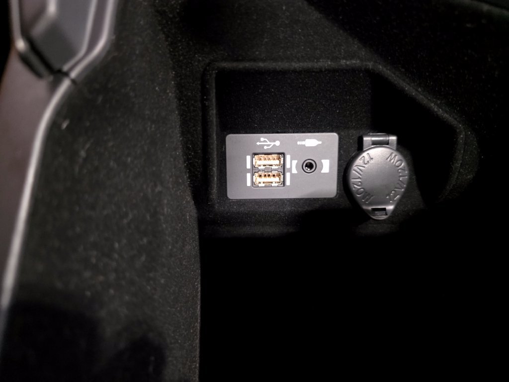 Used 2025 Lexus IS 350 F Sport w/ Navigation Package AWD/4WD image 25