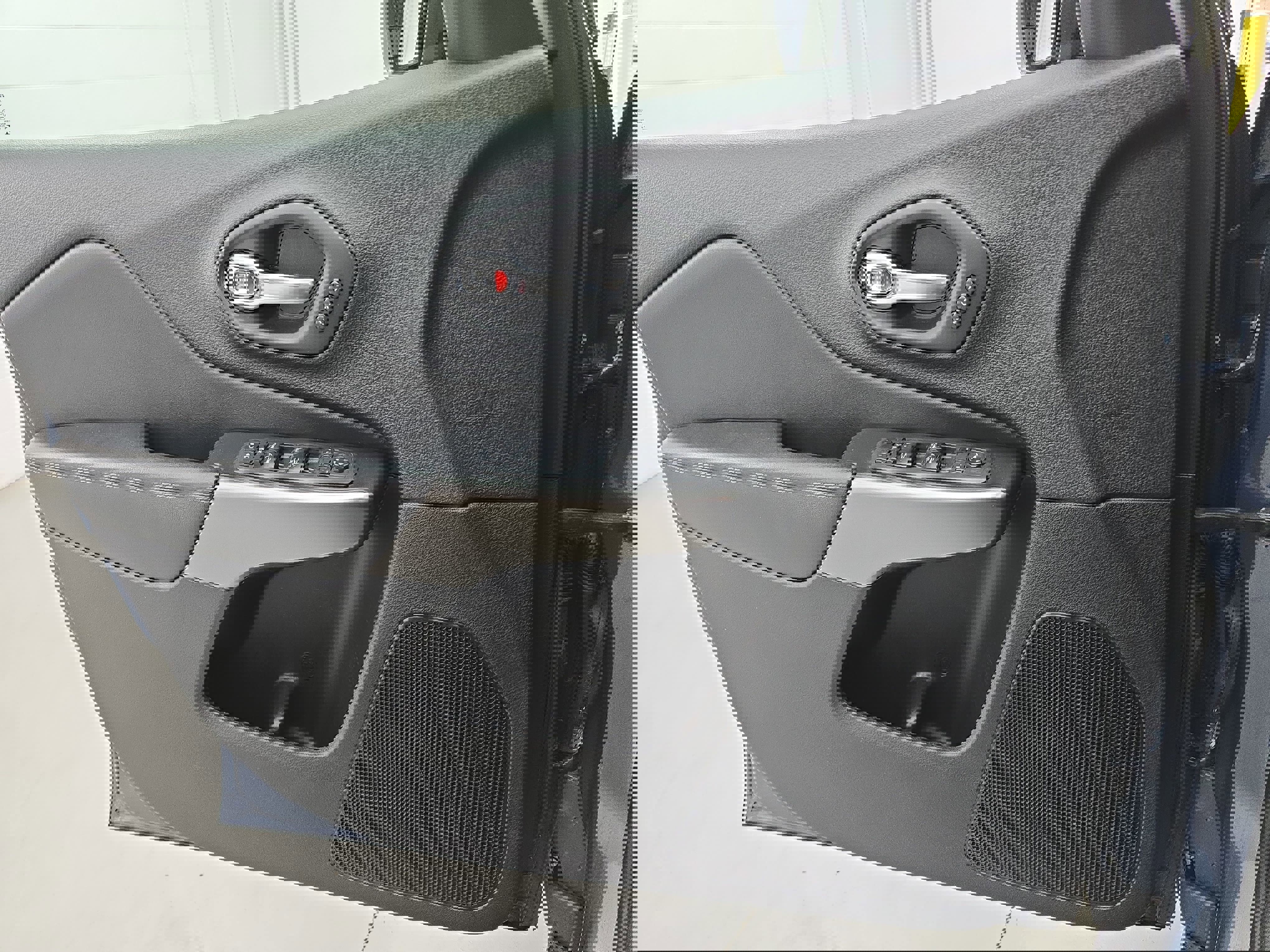 Used 2020 Jeep Cherokee Limited image 27