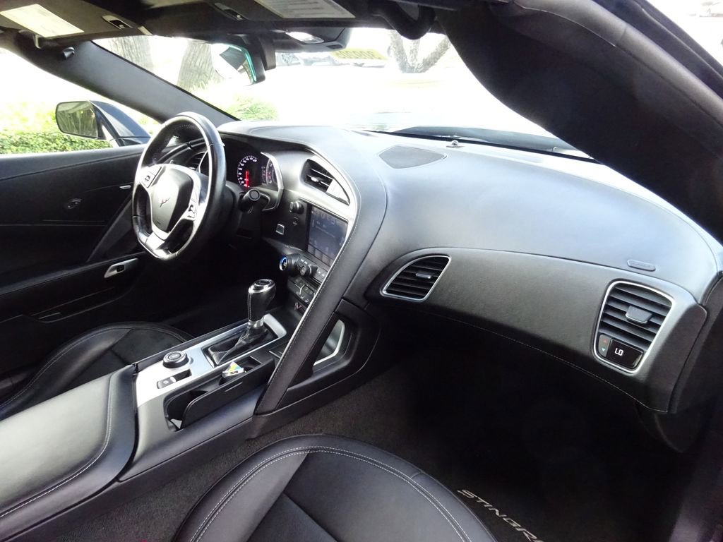 Used 2019 Chevrolet Corvette Stingray Coupe w/ Battery Protection Package image 17