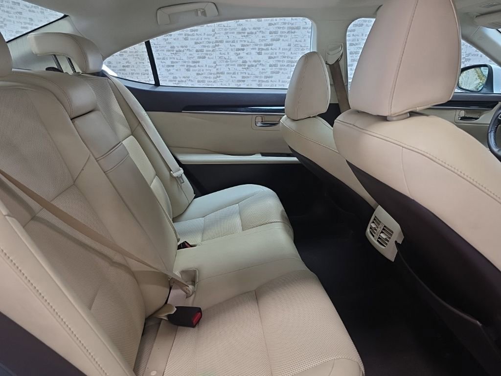 Used 2018 Lexus ES 350 w/ Accessory Package 2 image 12