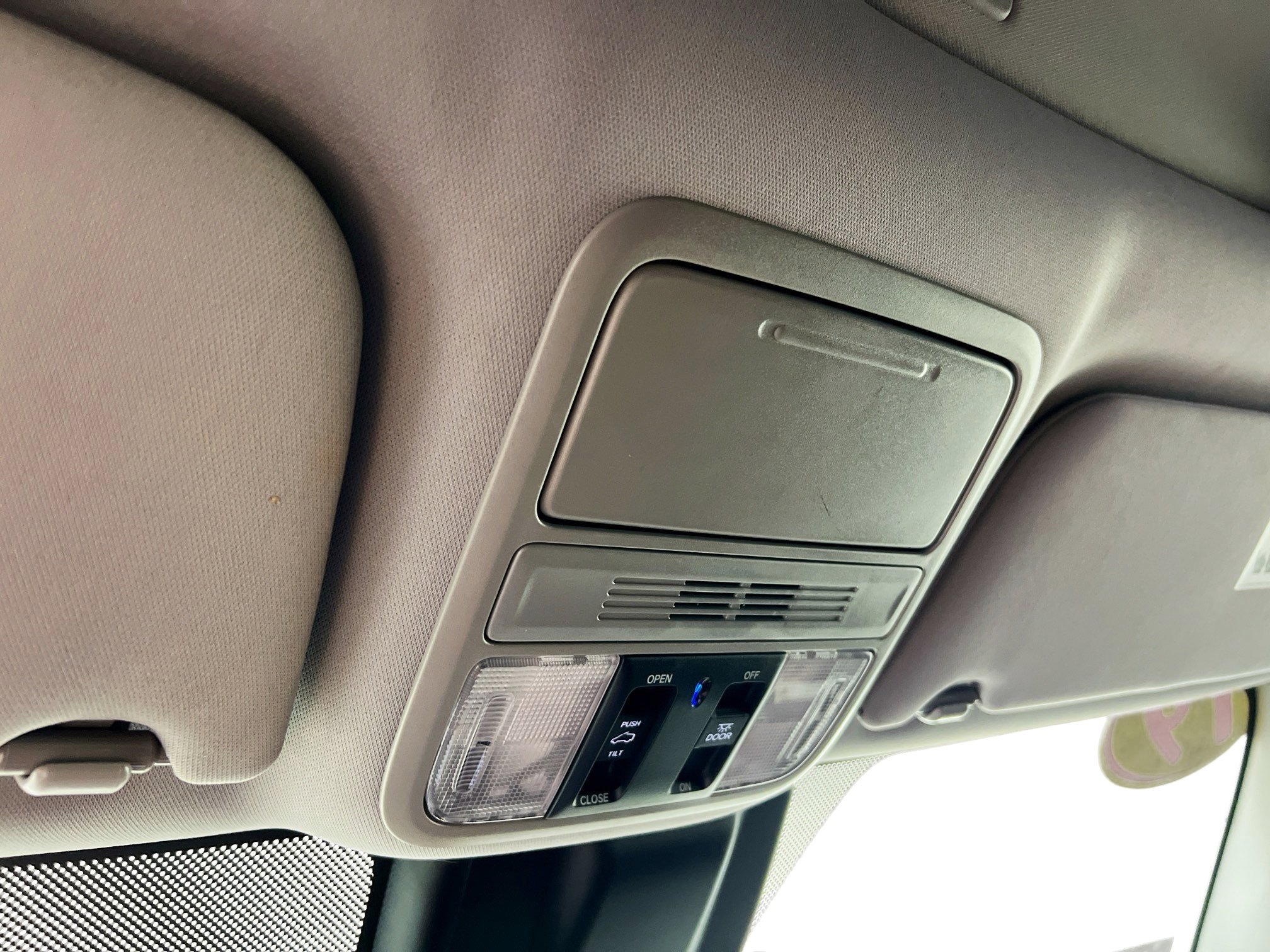 Used 2019 Honda Odyssey EX-L image 22