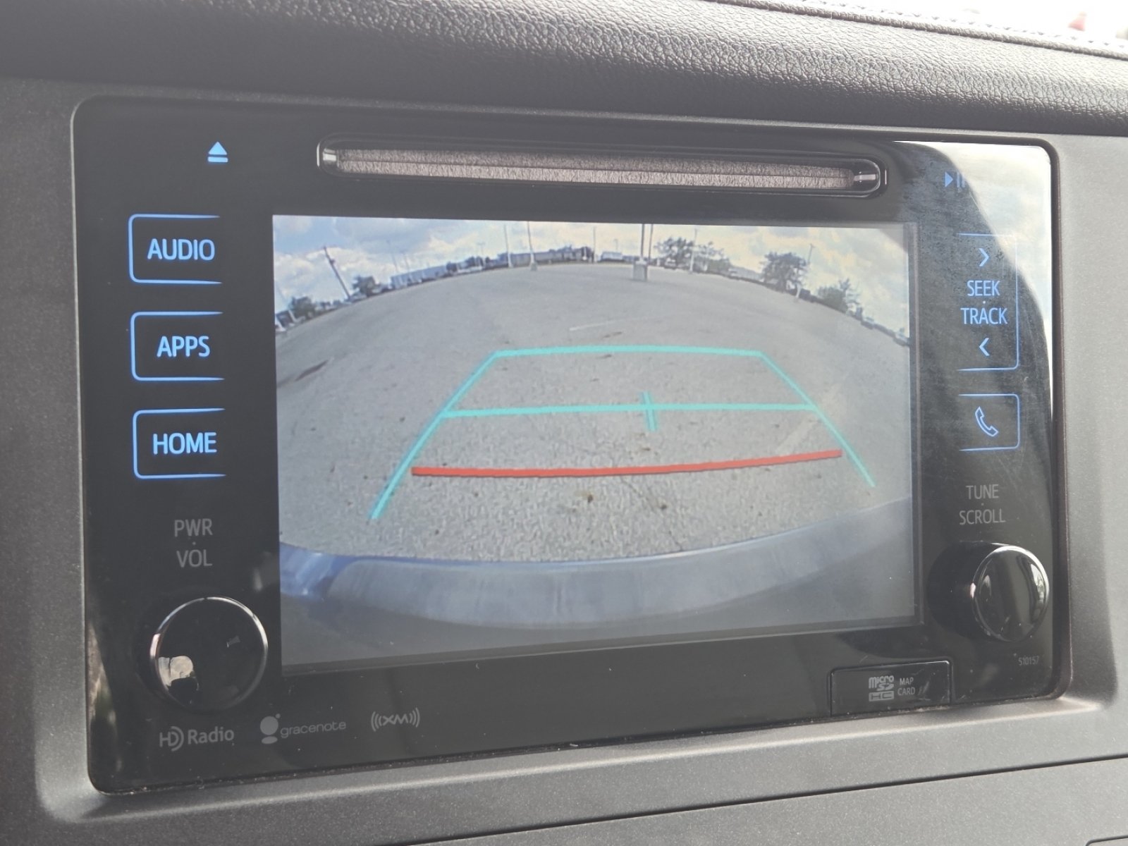 Used 2017 Toyota Sienna XLE Premium AWD/4WD image 7