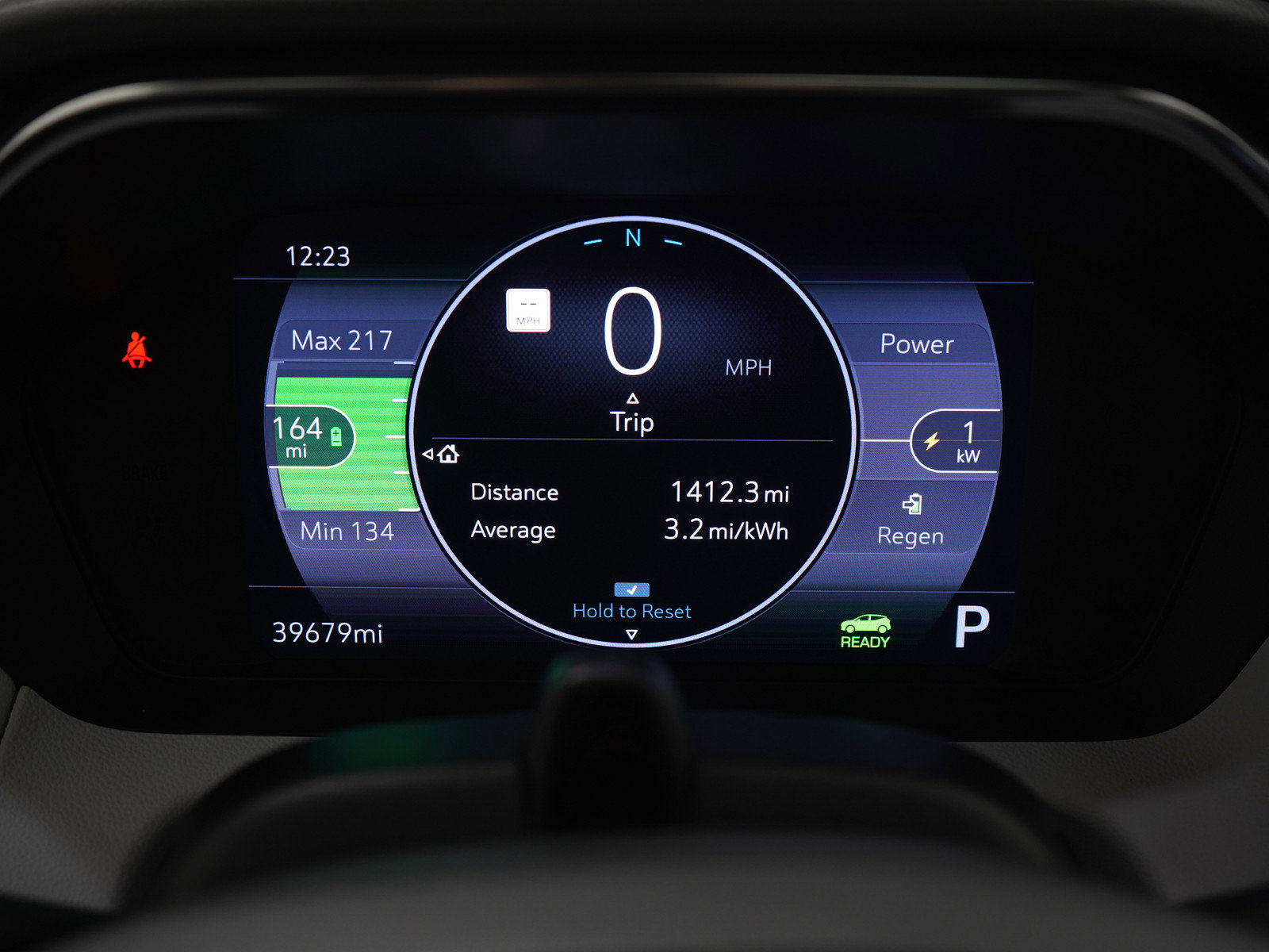 Used 2022 Chevrolet Bolt EUV Premier w/ Launch Edition image 23