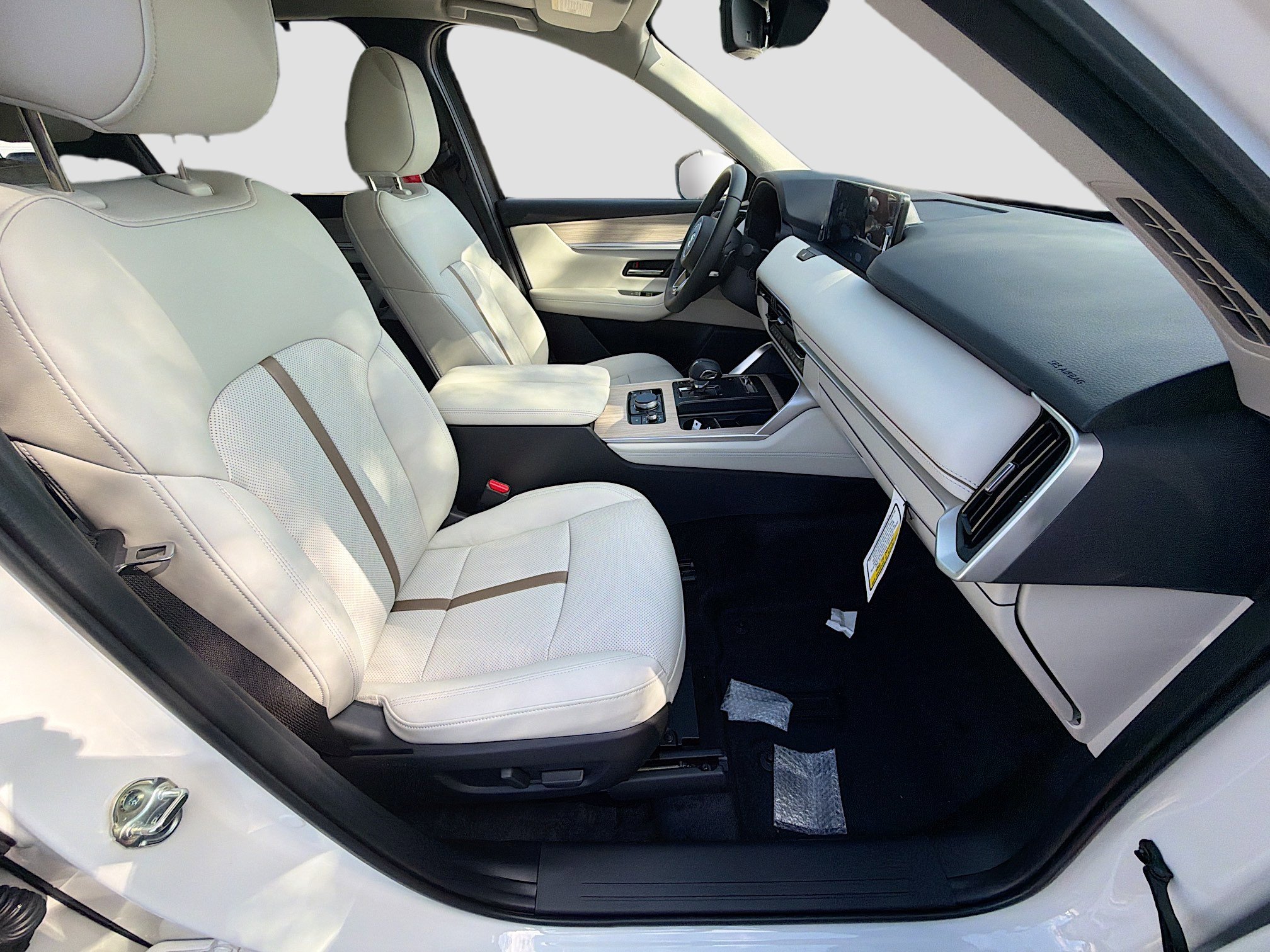 New 2026 MAZDA CX-90 Plug-In Hybrid w/ Premium Plus image 17