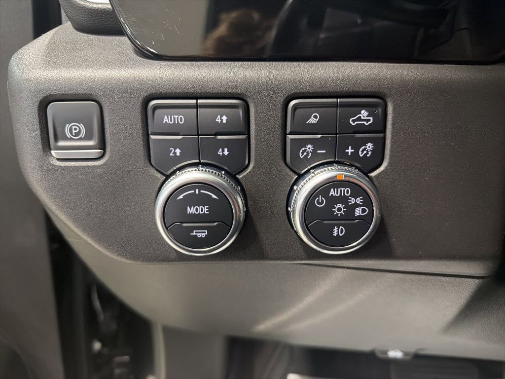 Used 2022 GMC Sierra 1500 Elevation w/ Elevation Premium Package AWD/4WD image 24