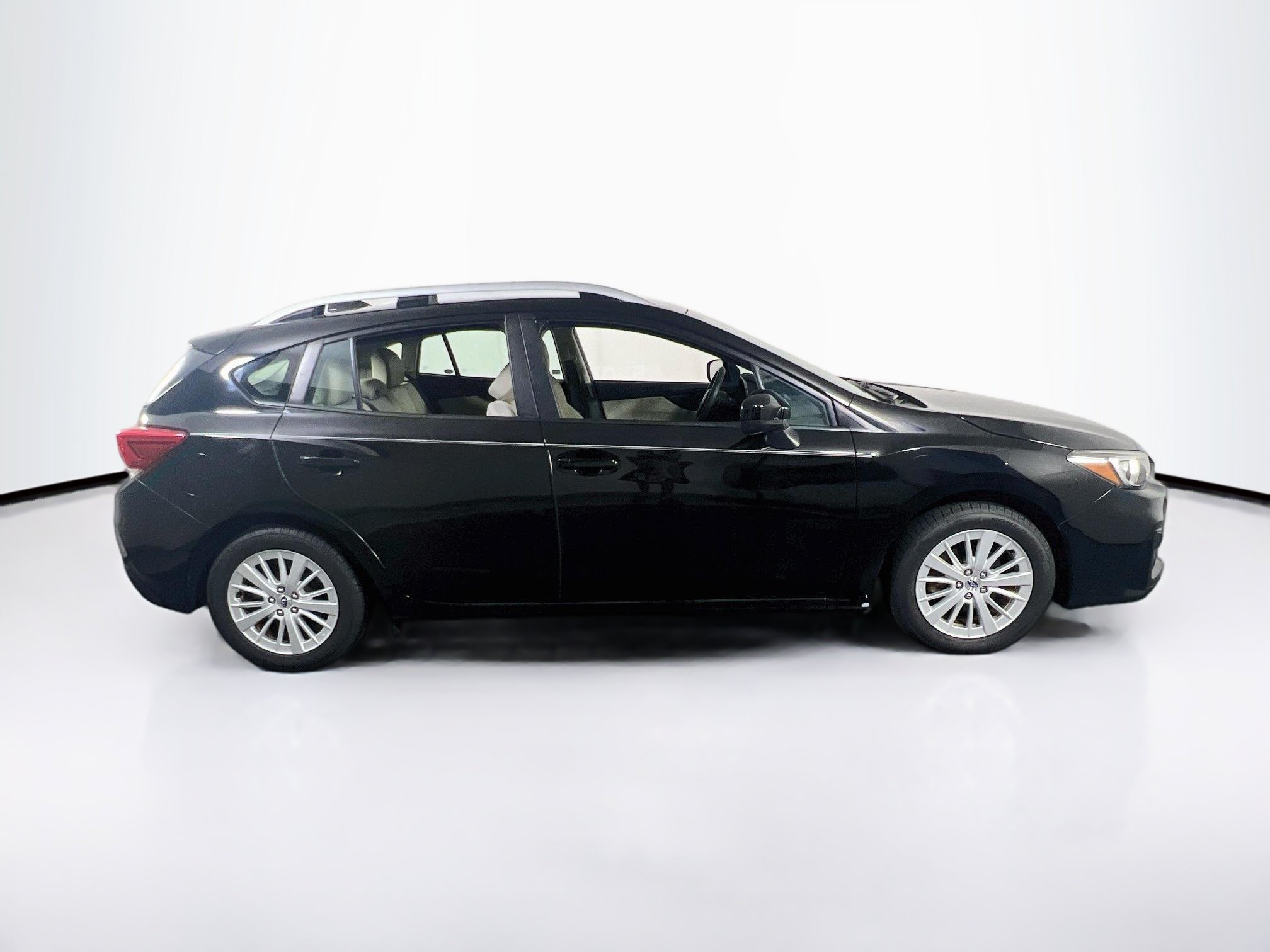 Used 2018 Subaru Impreza 2.0i Premium w/ Eyesight & BSD & Rcta AWD/4WD image 4