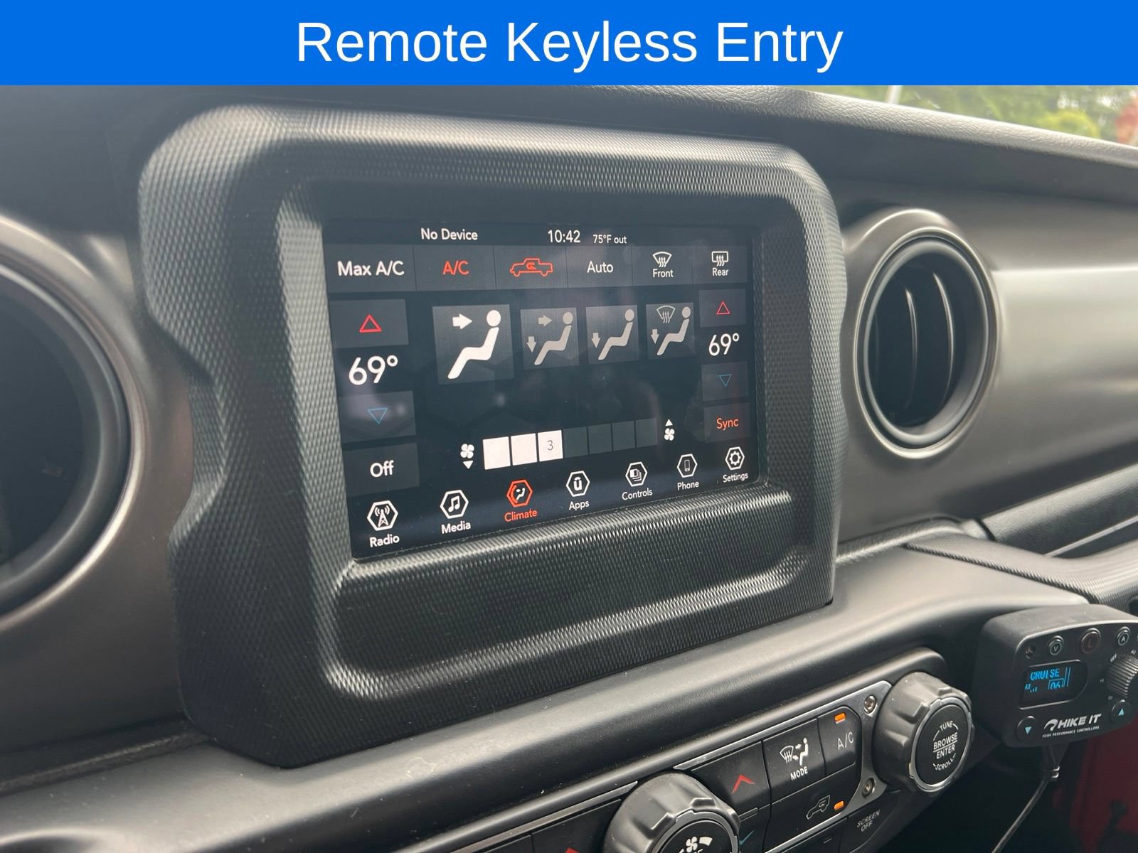 Used 2022 Jeep Gladiator Sport AWD/4WD image 18