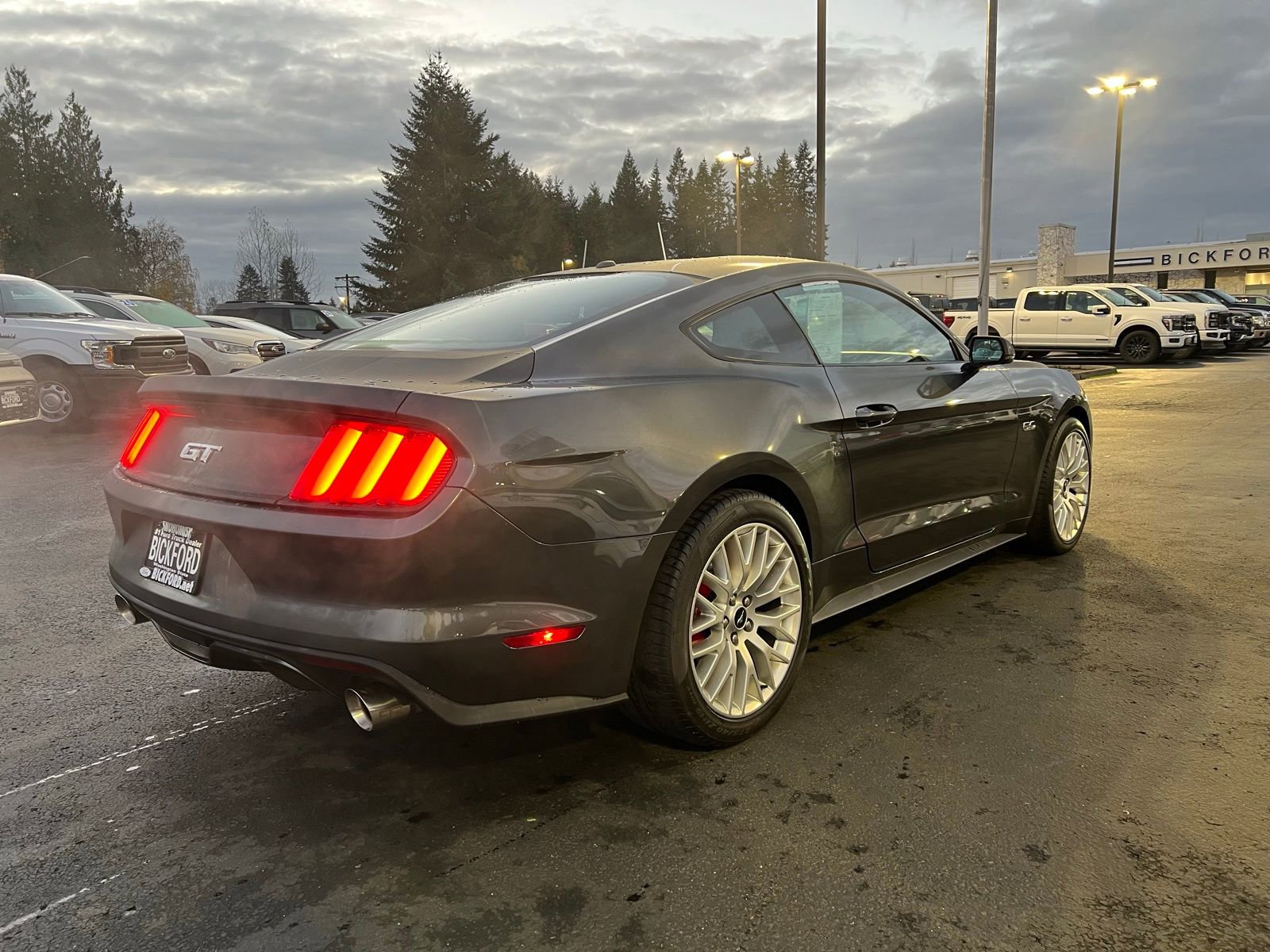 Used 2017 Ford Mustang GT Premium w/ GT Performance Package image 5