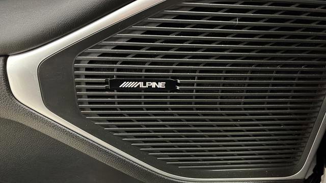 Used 2023 Jeep Wagoneer 4WD image 33