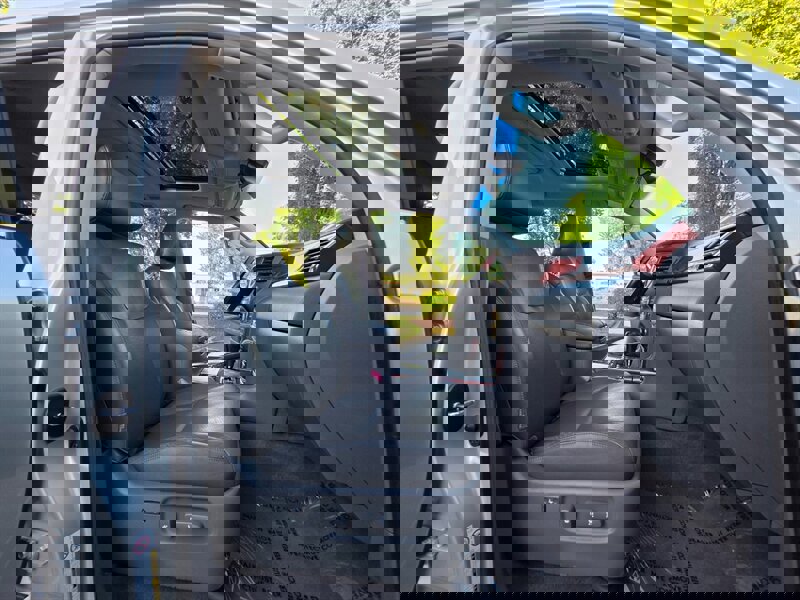 Used 2009 Lexus LX 570 4WD image 14