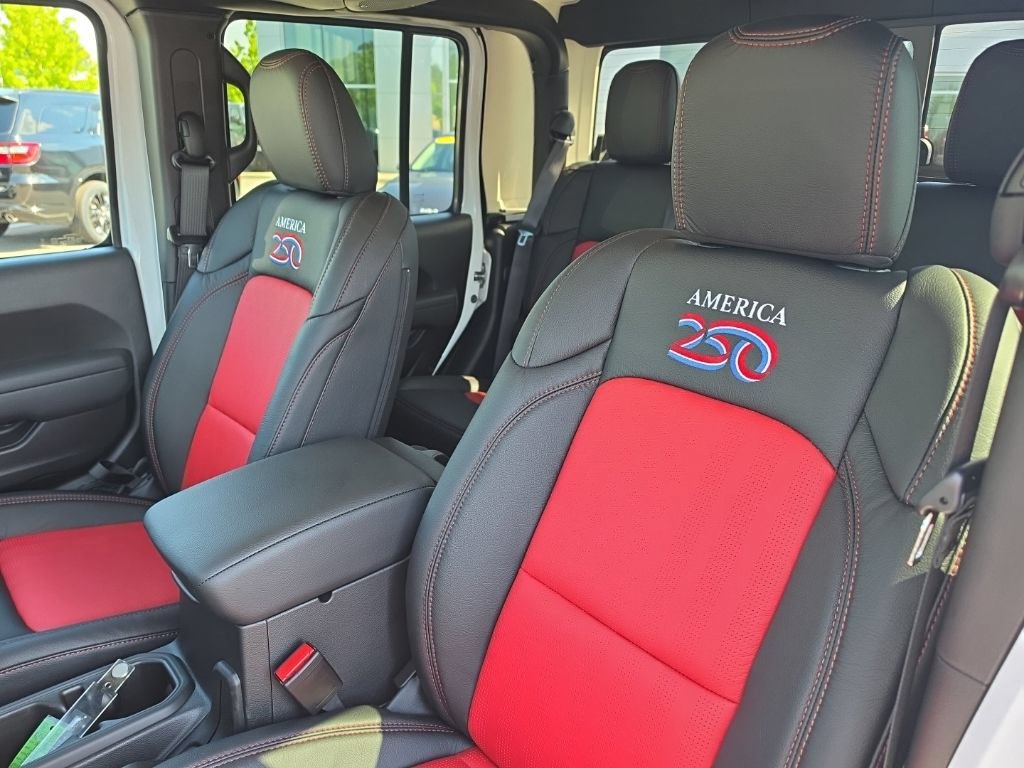 New 2025 Jeep Gladiator Sport AWD/4WD image 11