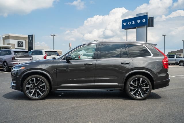 Certified 2024 Volvo XC90 B6 Plus w/ Protection Package Premier AWD/4WD image 4