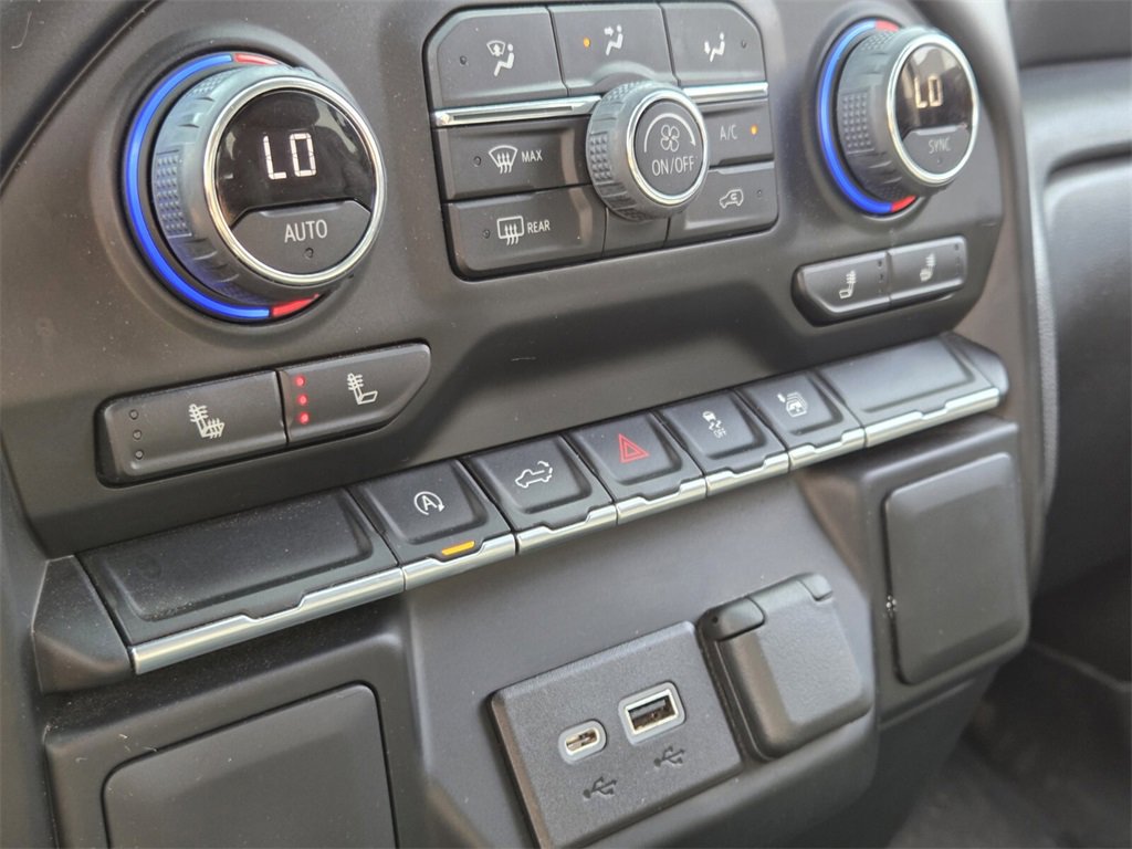 Used 2022 Chevrolet Silverado 1500 LT image 21