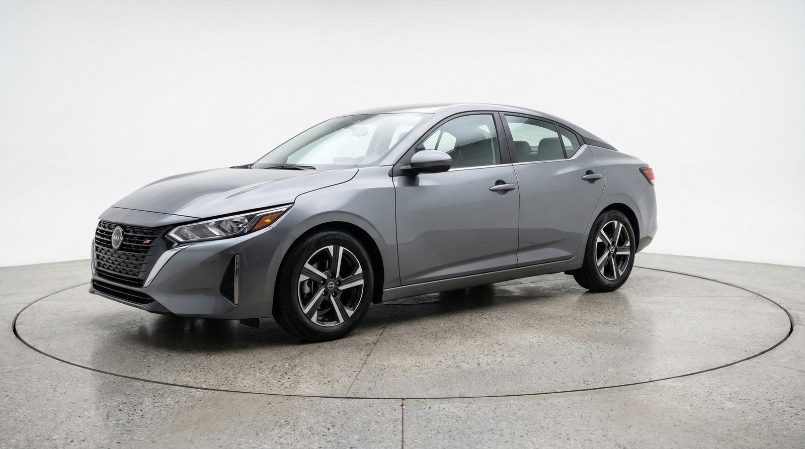 Used 2025 Nissan Sentra SV image 3