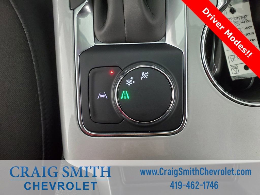 Used 2025 Chevrolet Blazer LT FWD image 9