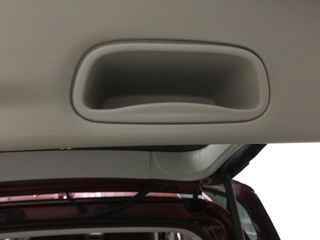 Used 2023 Chrysler Pacifica Touring-L image 43