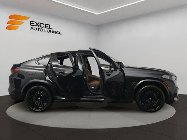 Used 2024 BMW X6 M Competition w/ Executive Package image 60