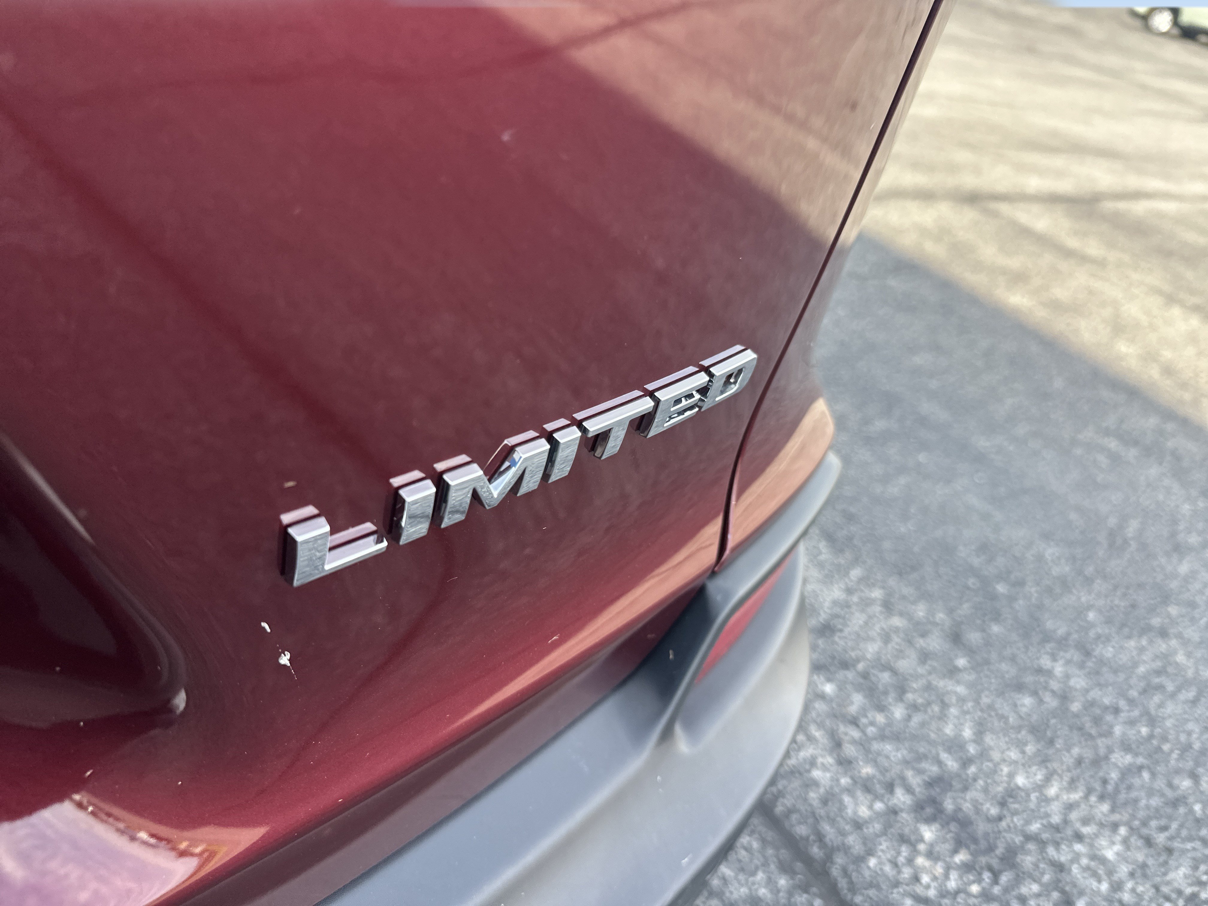 Used 2021 Jeep Cherokee Limited AWD/4WD image 5