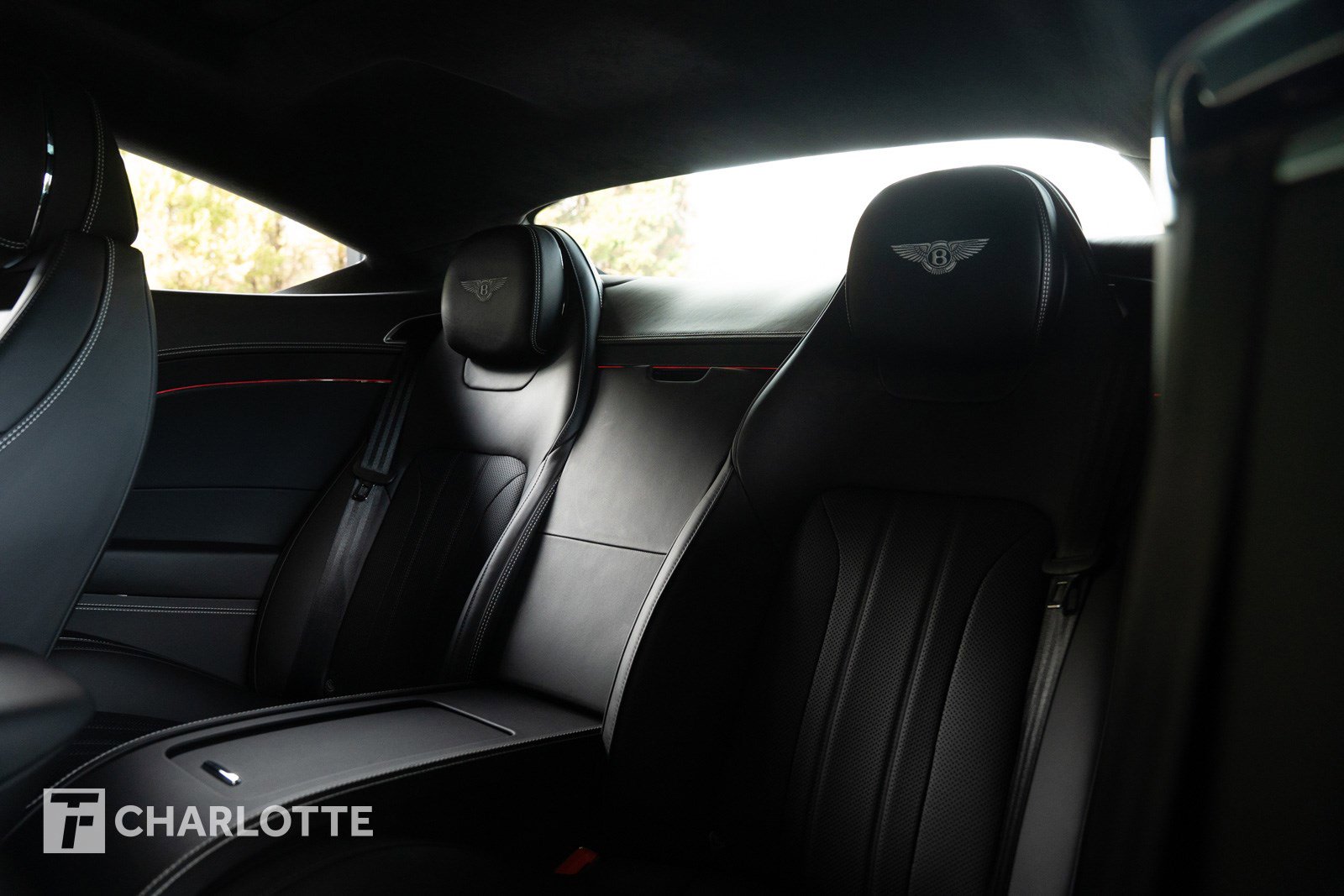 Used 2021 Bentley Continental GT image 24